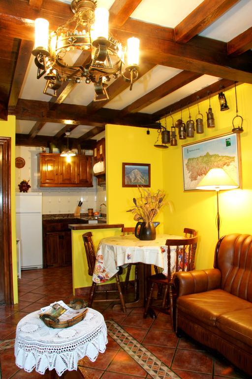 Casas Rurales Prieto Кортес Номер фото
