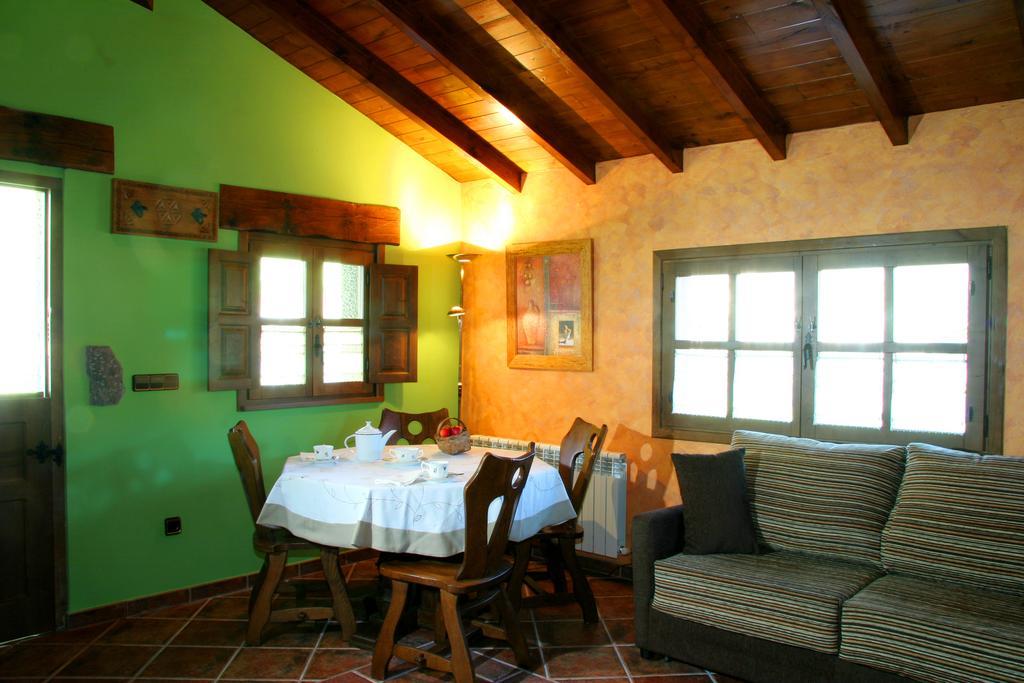Casas Rurales Prieto Кортес Номер фото